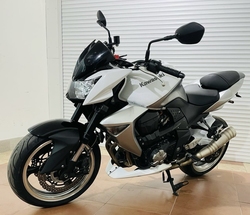 Kawasaki Z1000