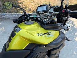 Triumph Tiger 800
