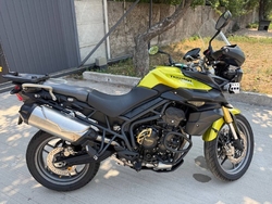 Triumph Tiger 800