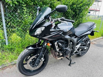  Yamaha FZ6S