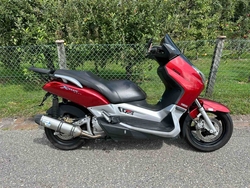 Yamaha  YP250R                         