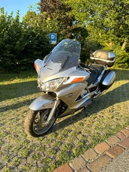 Honda ST1300A Pan European