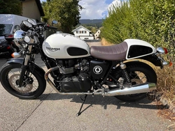 Triumph Thruxton 900