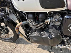 Triumph Thruxton 900