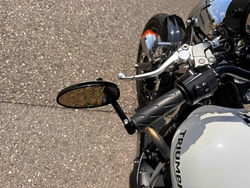 Triumph Thruxton 900