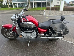 TRIUMPH Rocket III