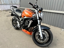 Yamaha FZ6 