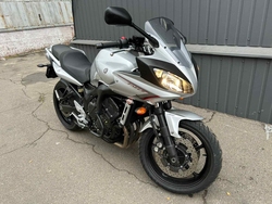 Yamaha FZ6S