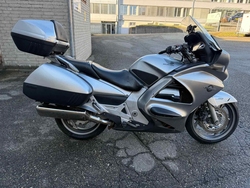 Honda ST1300A Pan European