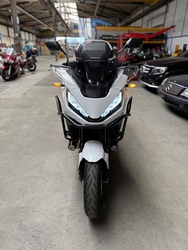 Honda NT1100D