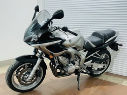 Yamaha FZ6-S