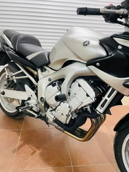 Yamaha FZ6-S