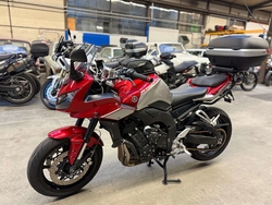 Yamaha FZ1SA