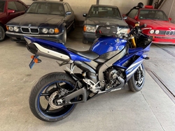 Yamaha YZF-R1