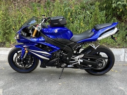 Yamaha YZF-R1