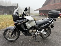 Honda XL1000V