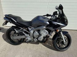 Yamaha FZ6-S (Fazer)