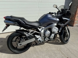 Yamaha FZ6-S (Fazer)