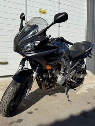 Yamaha FZ6-S (Fazer)