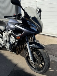 Yamaha FZ6-S (Fazer)