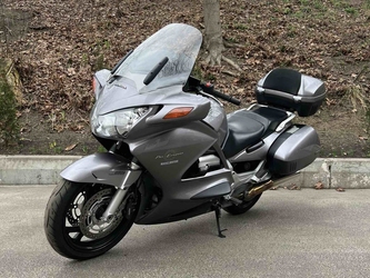�������� Honda ST1300A Pan European