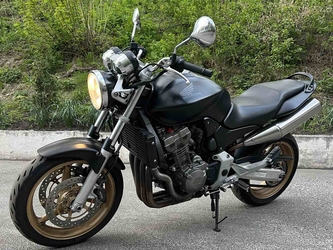 �������� Honda CB900 Hornet