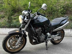 Honda CB900 Hornet
