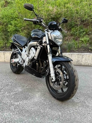 Yamaha FZ6