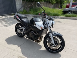 Suzuki GSR600SA