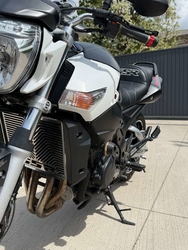 Suzuki GSR600SA