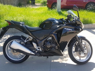 �������� Honda CBR250RA