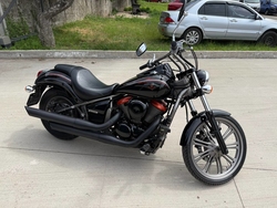 Kawasaki VN900 Custom