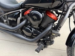 Kawasaki VN900 Custom