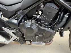 Honda CB750A Hornet 