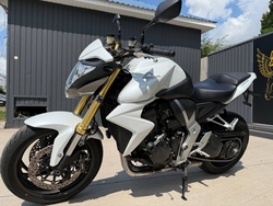 Honda ��1000RA