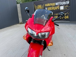 Honda VFR800Fi 