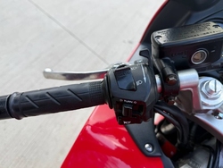 Honda VFR800Fi 