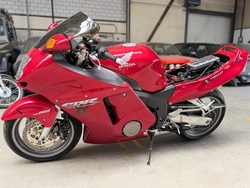 Honda CBR1100XX Super Blackbird 