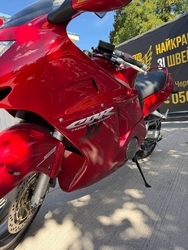 Honda CBR1100XX Super Blackbird 