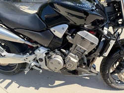 Honda CB900 Hornet